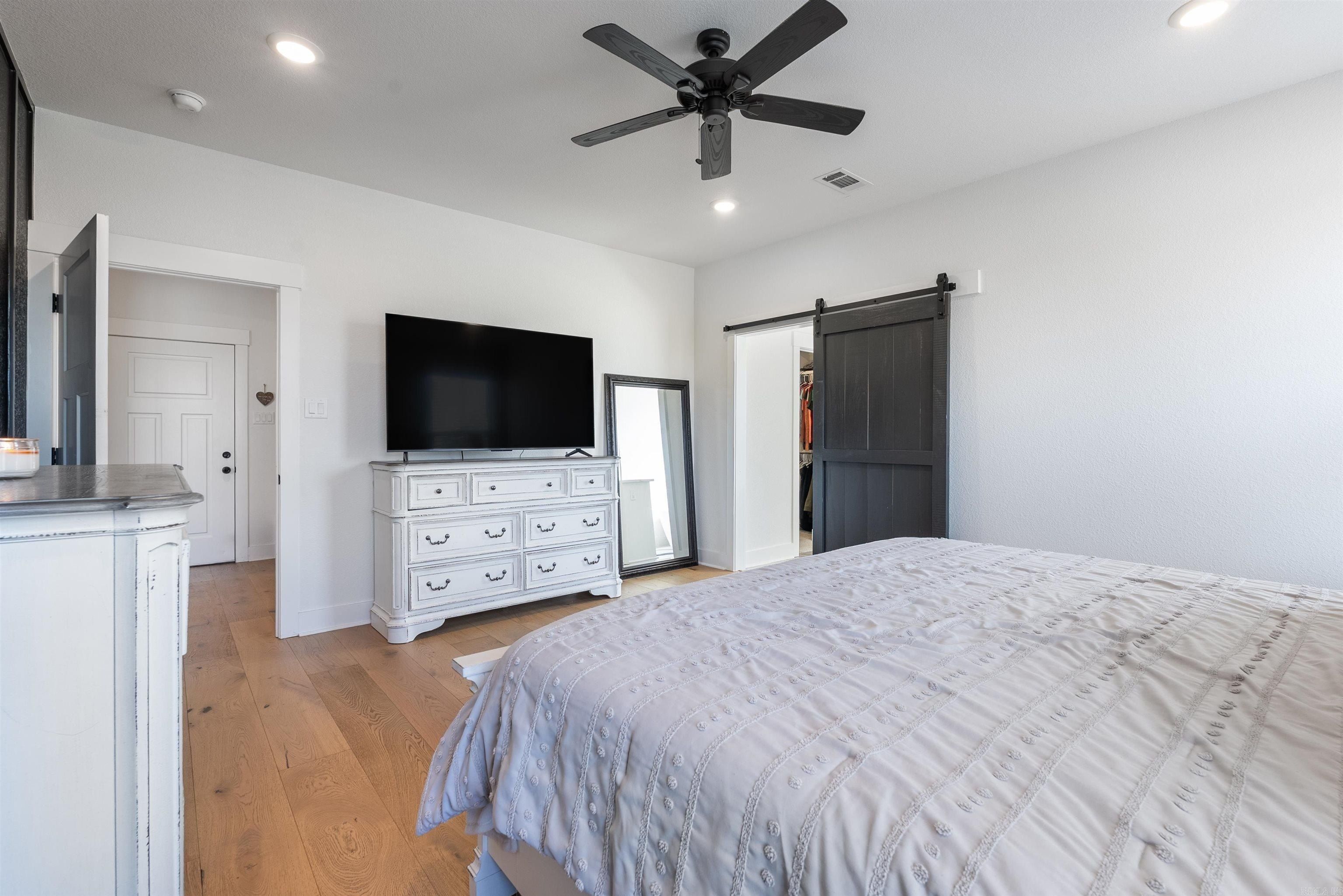 9015 Highway 298. Benton, AR 72019