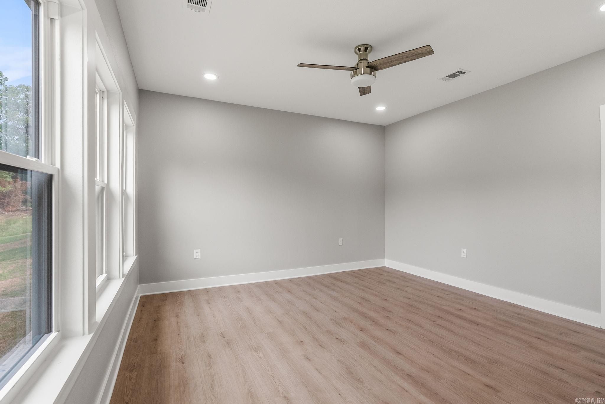 6833 Rudolph Road. Alexander, AR 72002