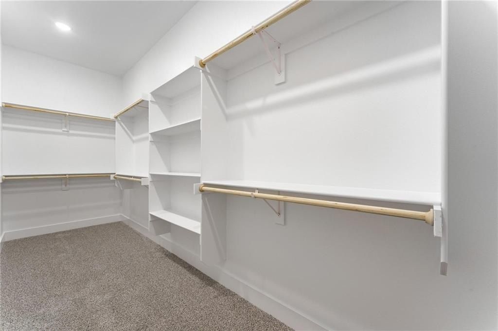 2278 Overlook  Wy. Farmington, AR 72730