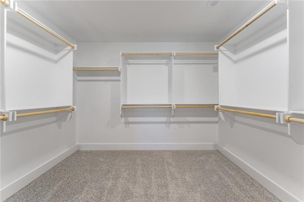 964 Woodbridge  Dr. Farmington, AR 72730