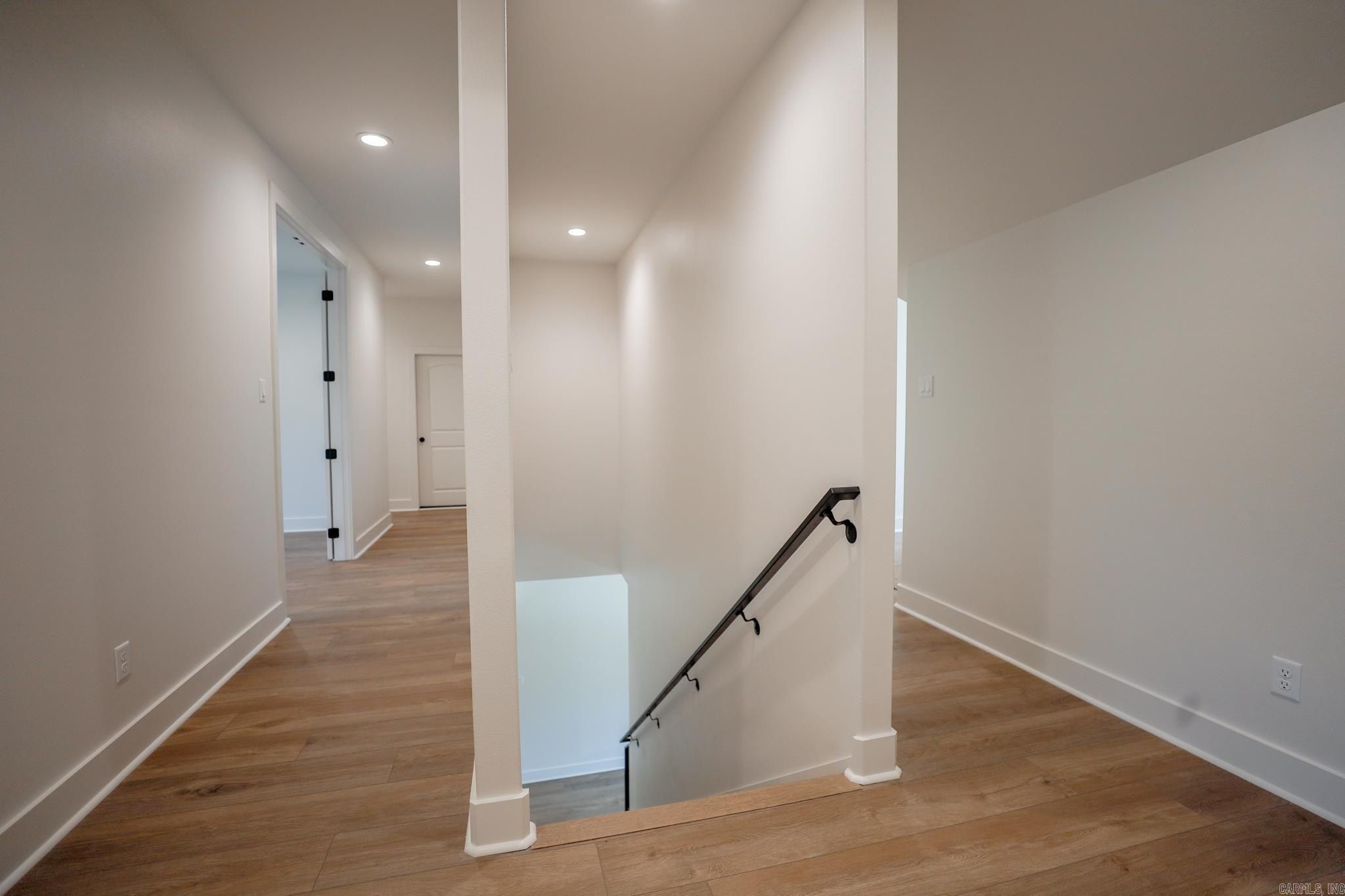 17105 Valley View Loop. Roland, AR 72135