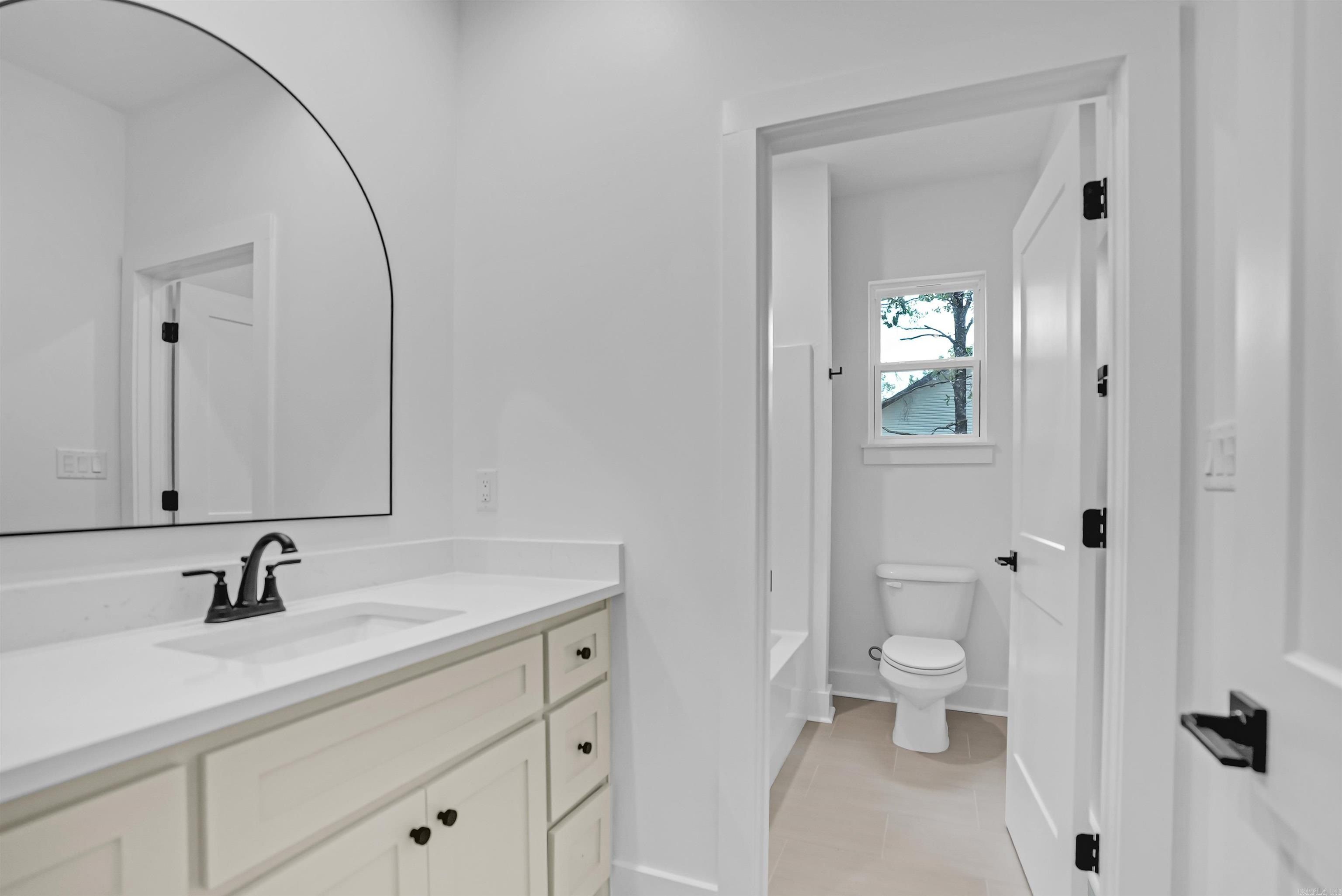 342 Sellers Road. Vilonia, AR 72173