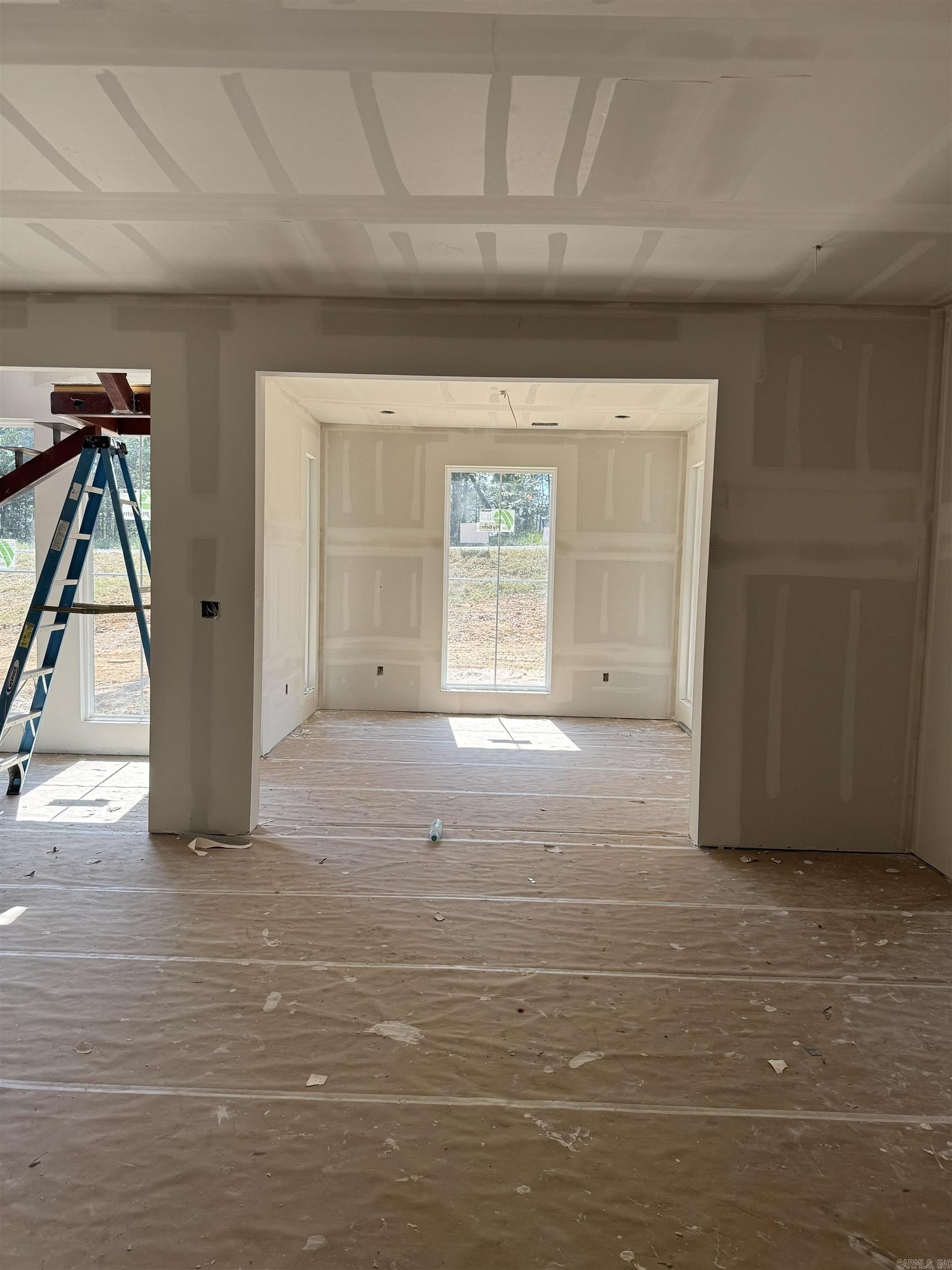 1078 Sungate Drive. Alexander, AR 72002