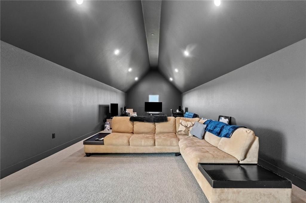 23775 Carlton  Dr. Decatur, AR 72722