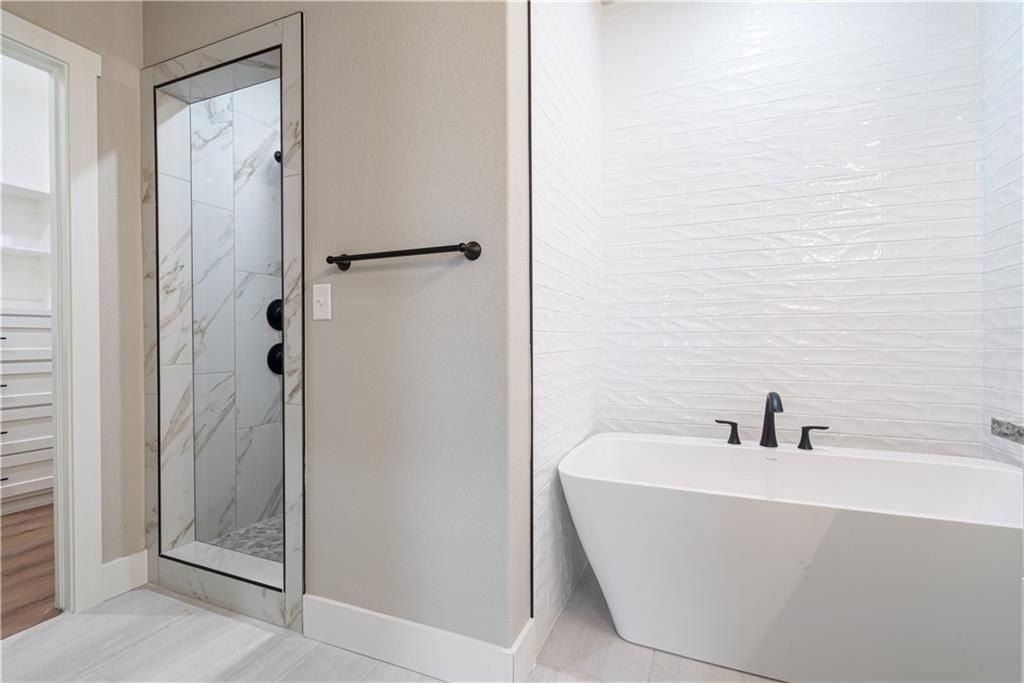 7006  Sw Orange  Ave. Bentonville, AR 72713