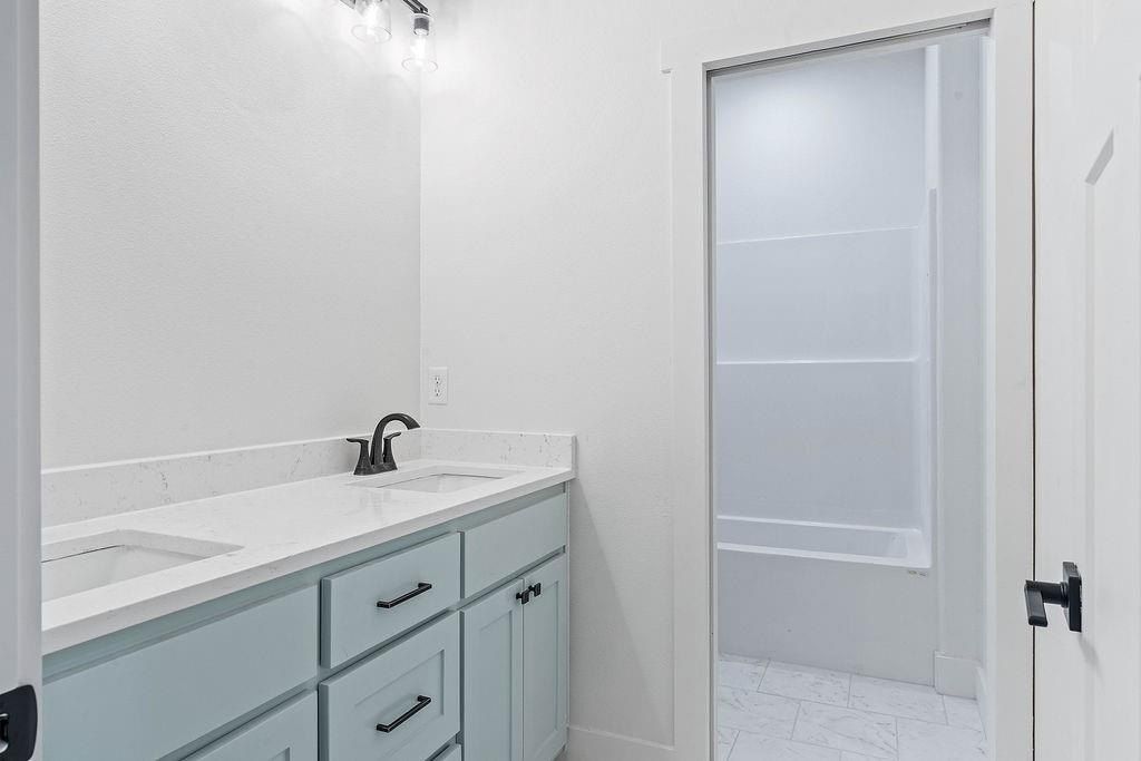 41 Pickering  Dr. Bella Vista, AR 72714