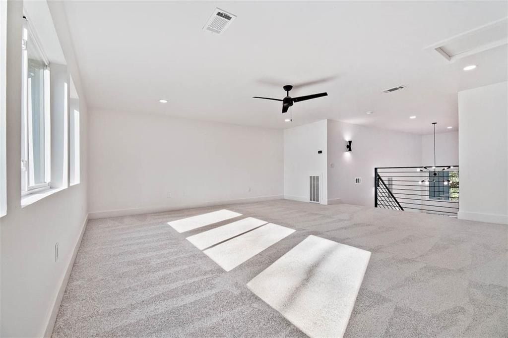 21 Westmorland  Dr. Bella Vista, AR 72714