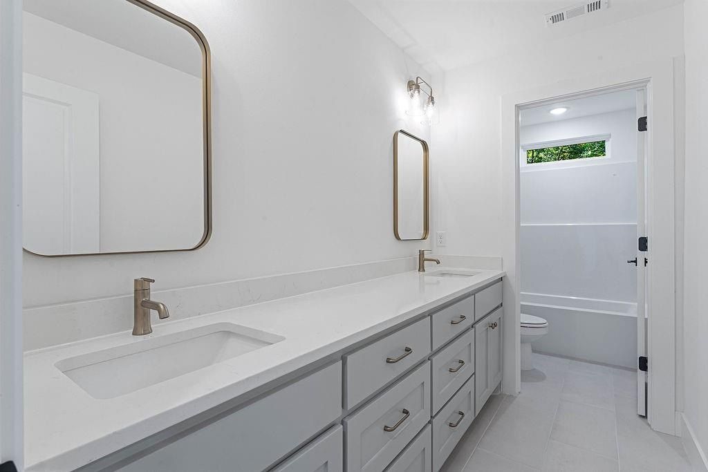 19 Allonby  Cir. Bella Vista, AR 72714