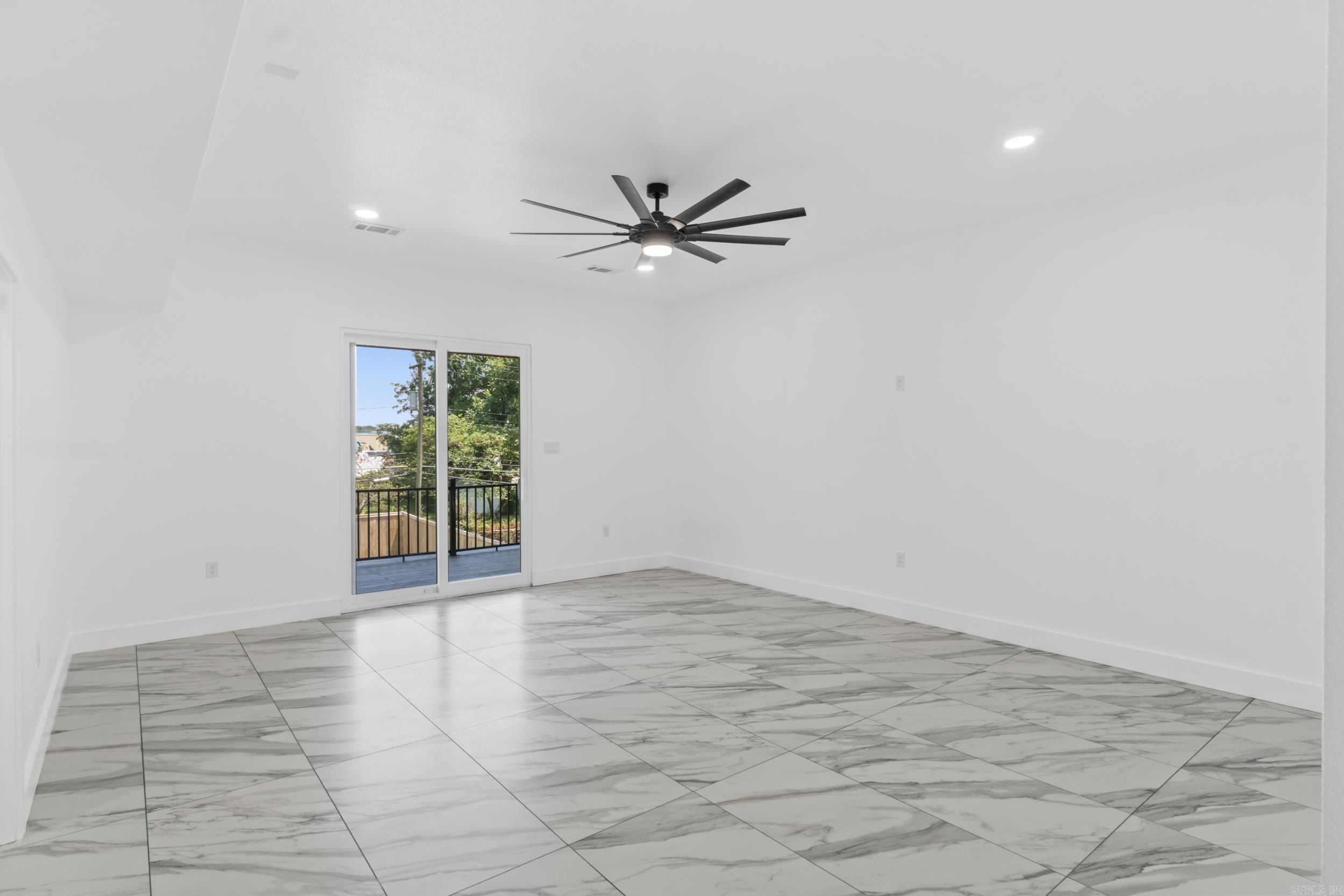 203 N Jeff Davis Avenue. Jacksonville, AR 72076