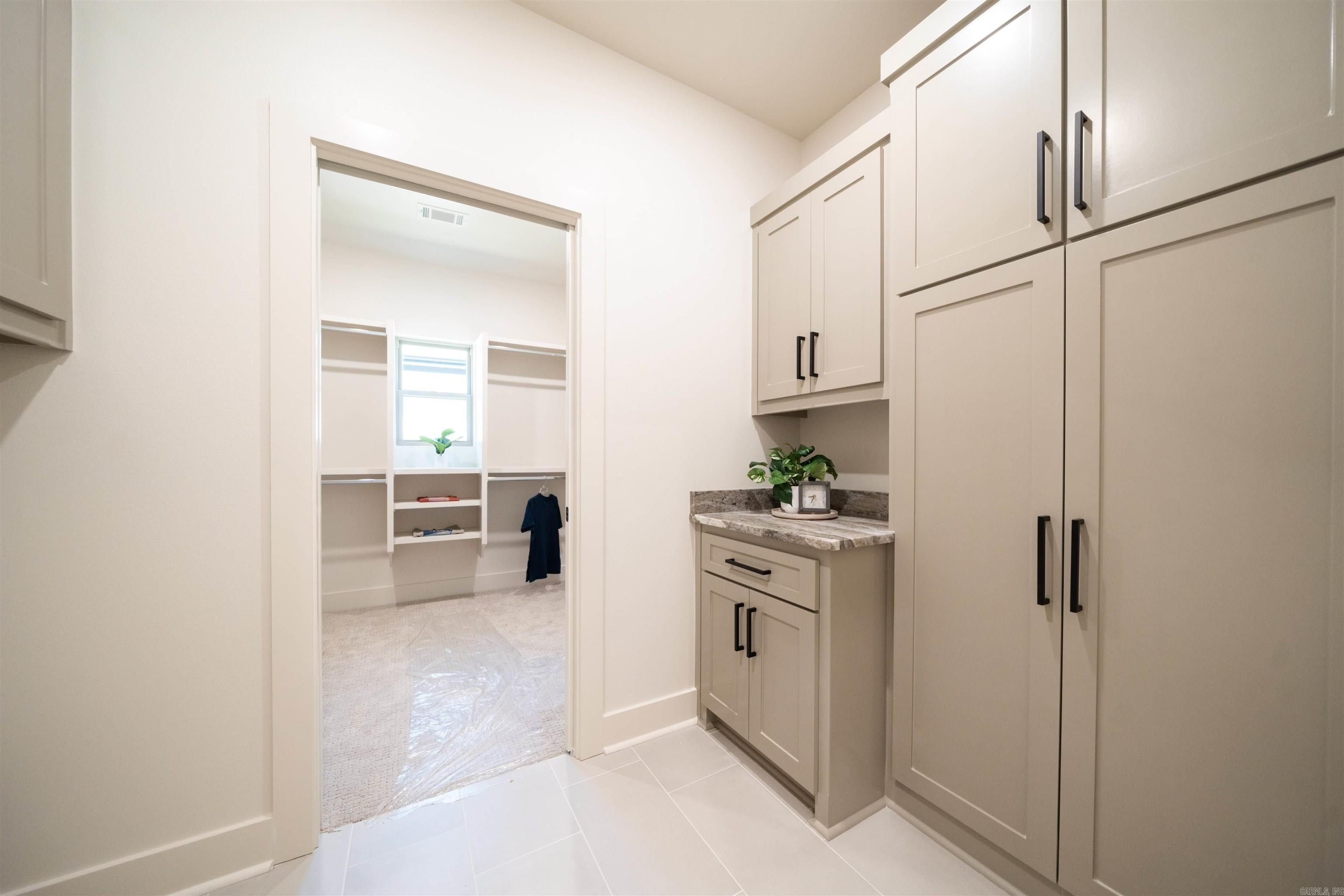 167 Ridgeview Trail. Maumelle, AR 72113