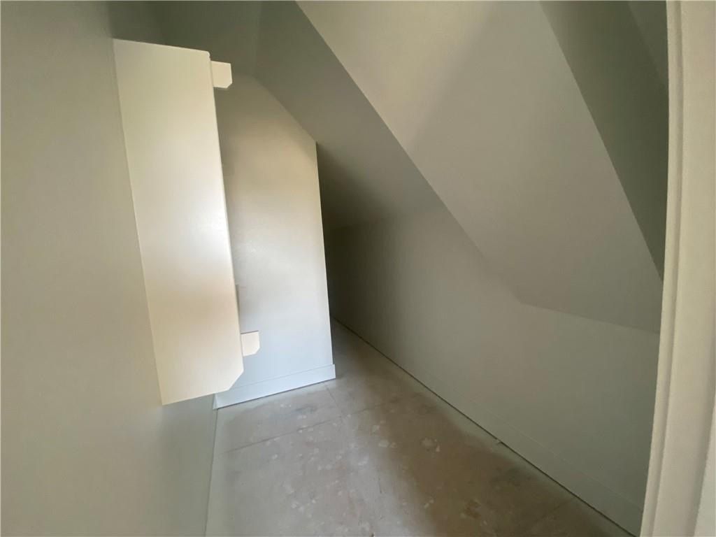 1602  S 23Rd  Pl. Rogers, AR 72758