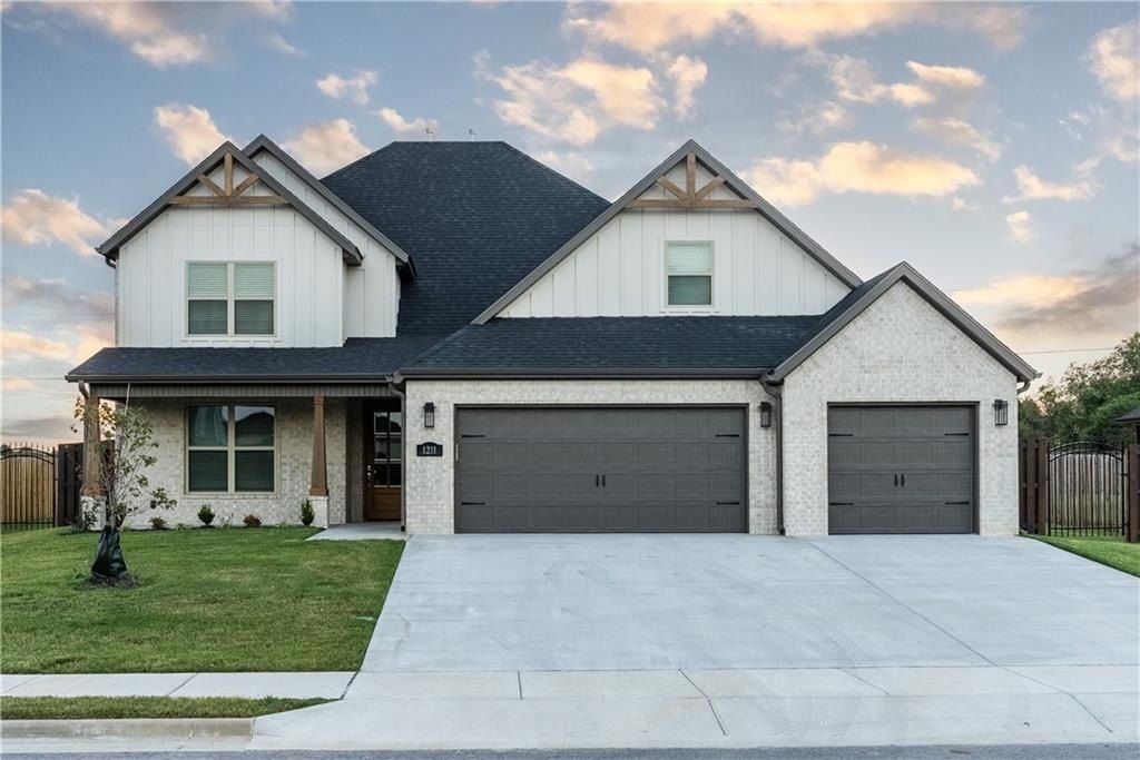 1211 Montieri  Dr. Centerton, AR 72719