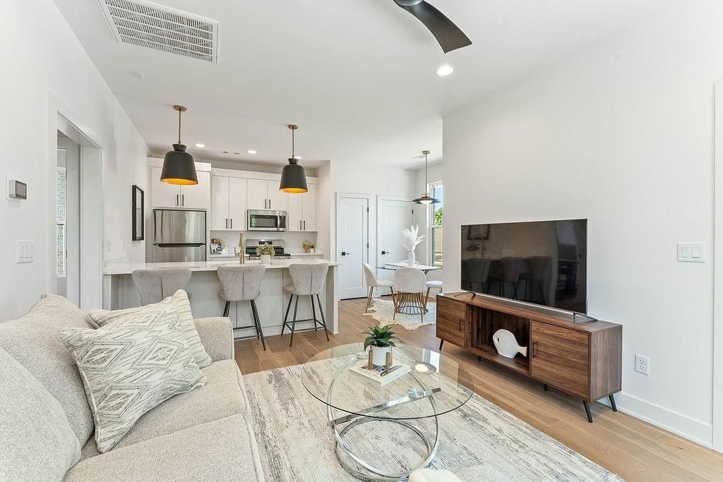 903  Ne 2Nd  St. Bentonville, AR 72712