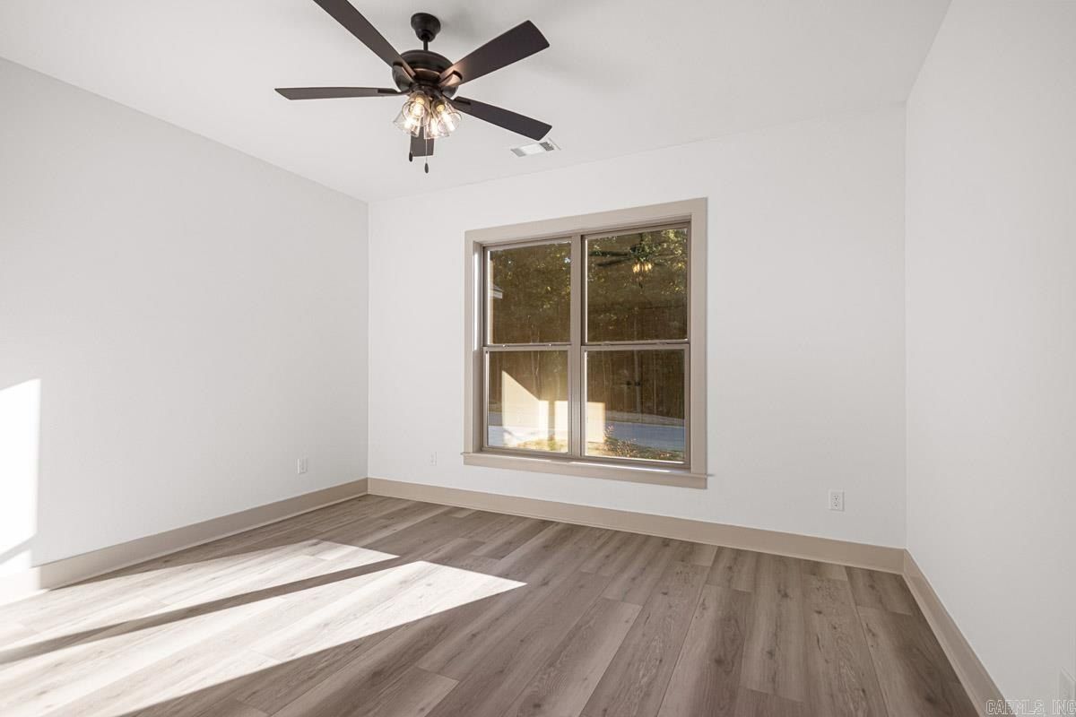 3209 Galloway Drive. Benton, AR 72015