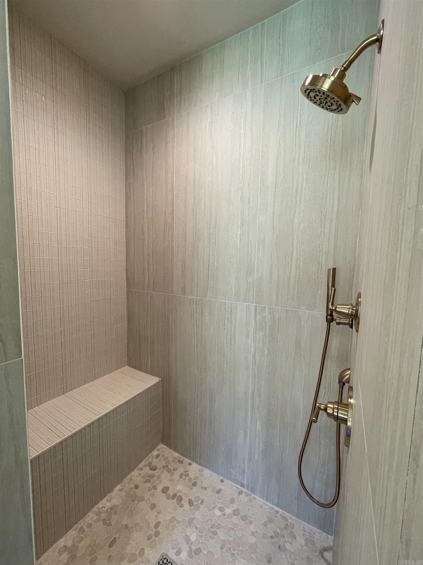 19105 Waterview Meadows Lane. Roland, AR 72135