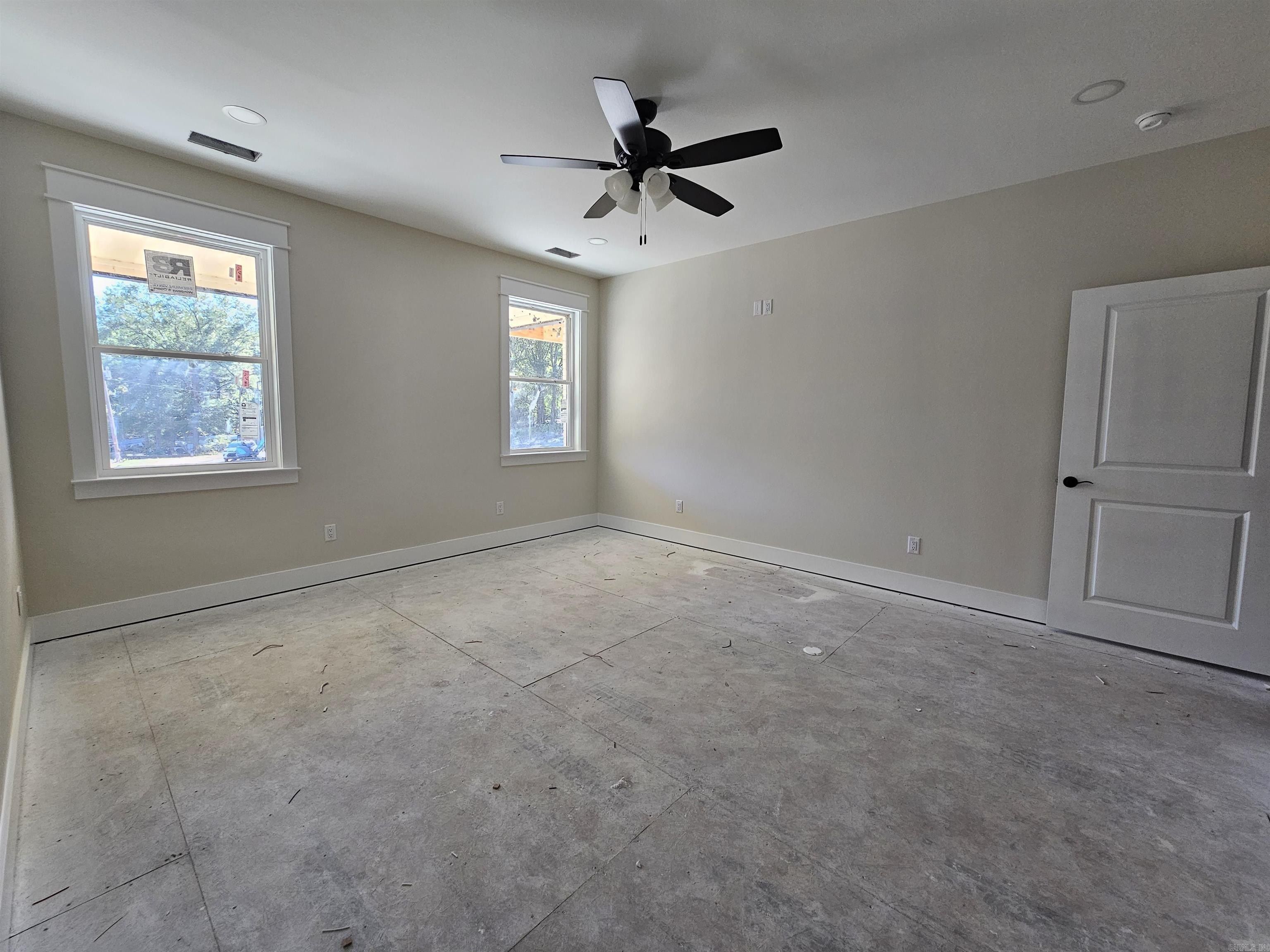 7000 Rolling Manor Drive. Benton, AR 72019