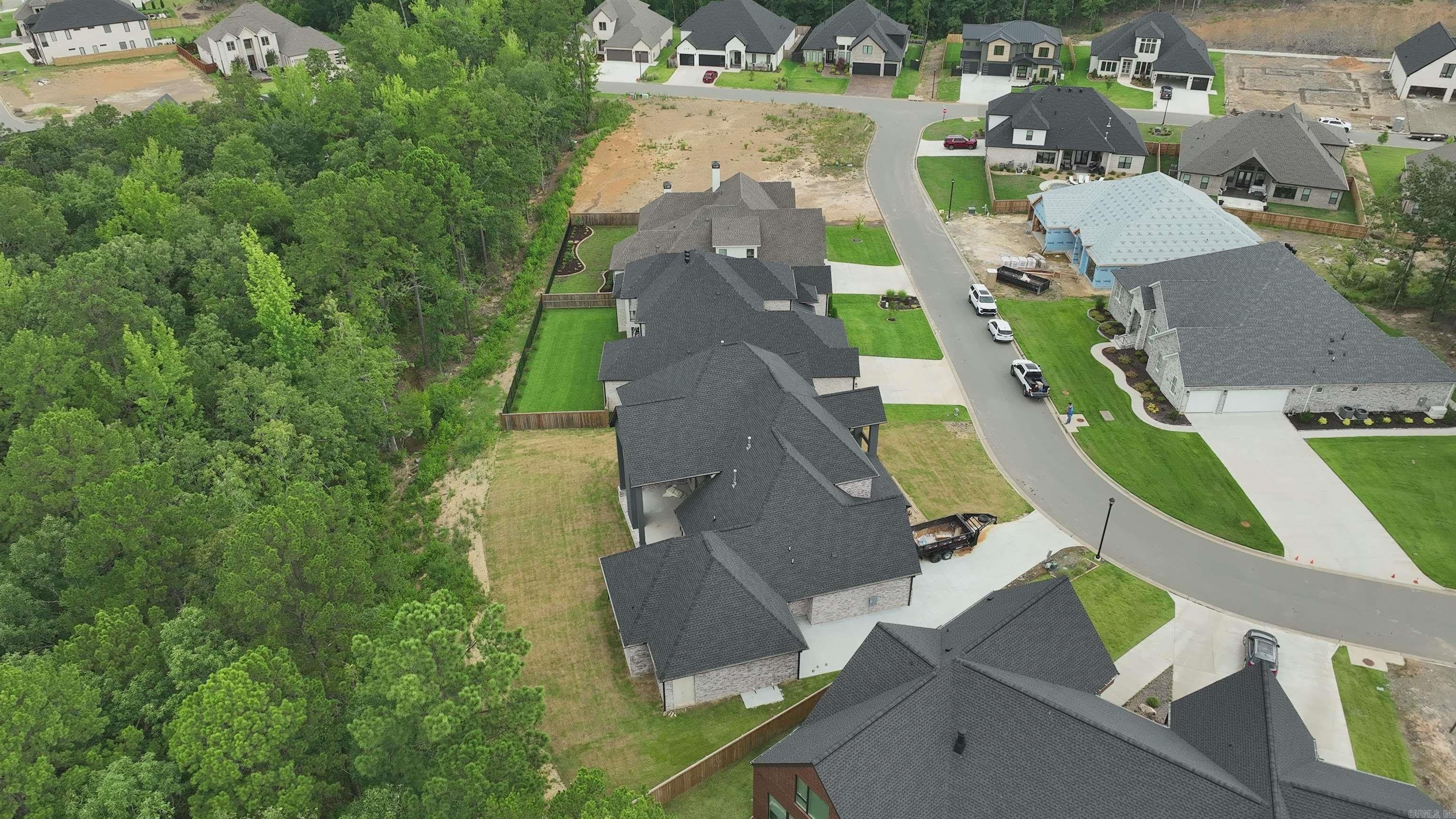 210 Abington Circle. Little Rock, AR 72223