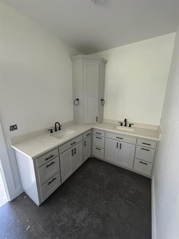 12 Woodbridge  Dr. Bella Vista, AR 72714