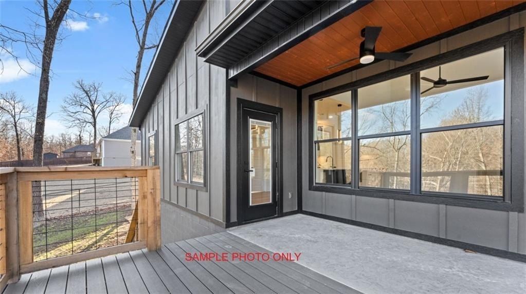 3 Brougham  Ln. Bella Vista, AR 72714