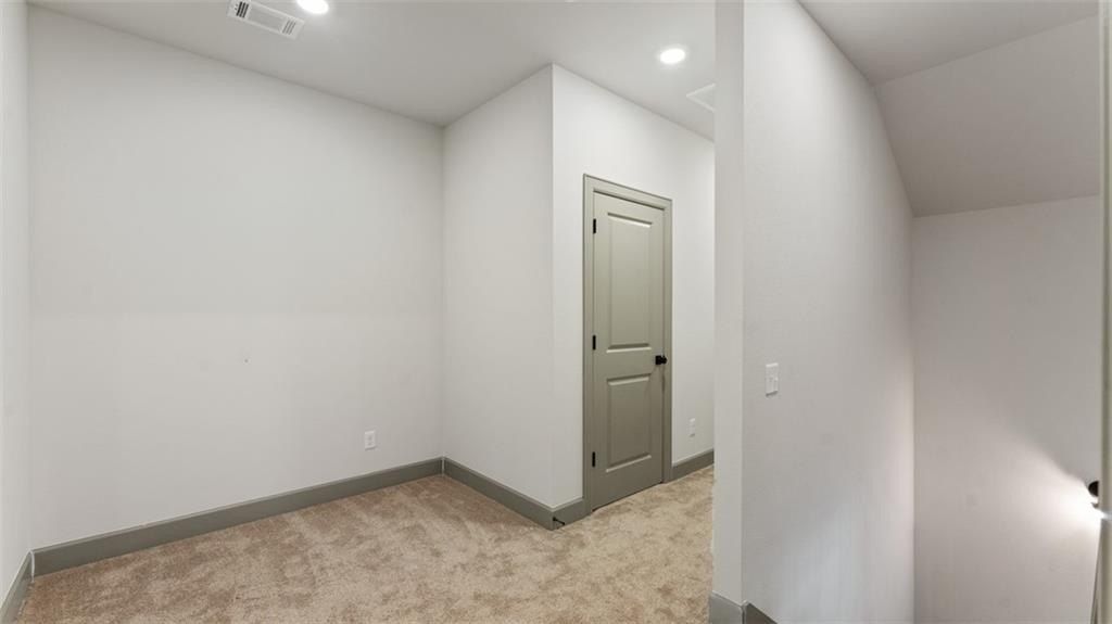 1221 Mammoth  St. Bentonville, AR 72713