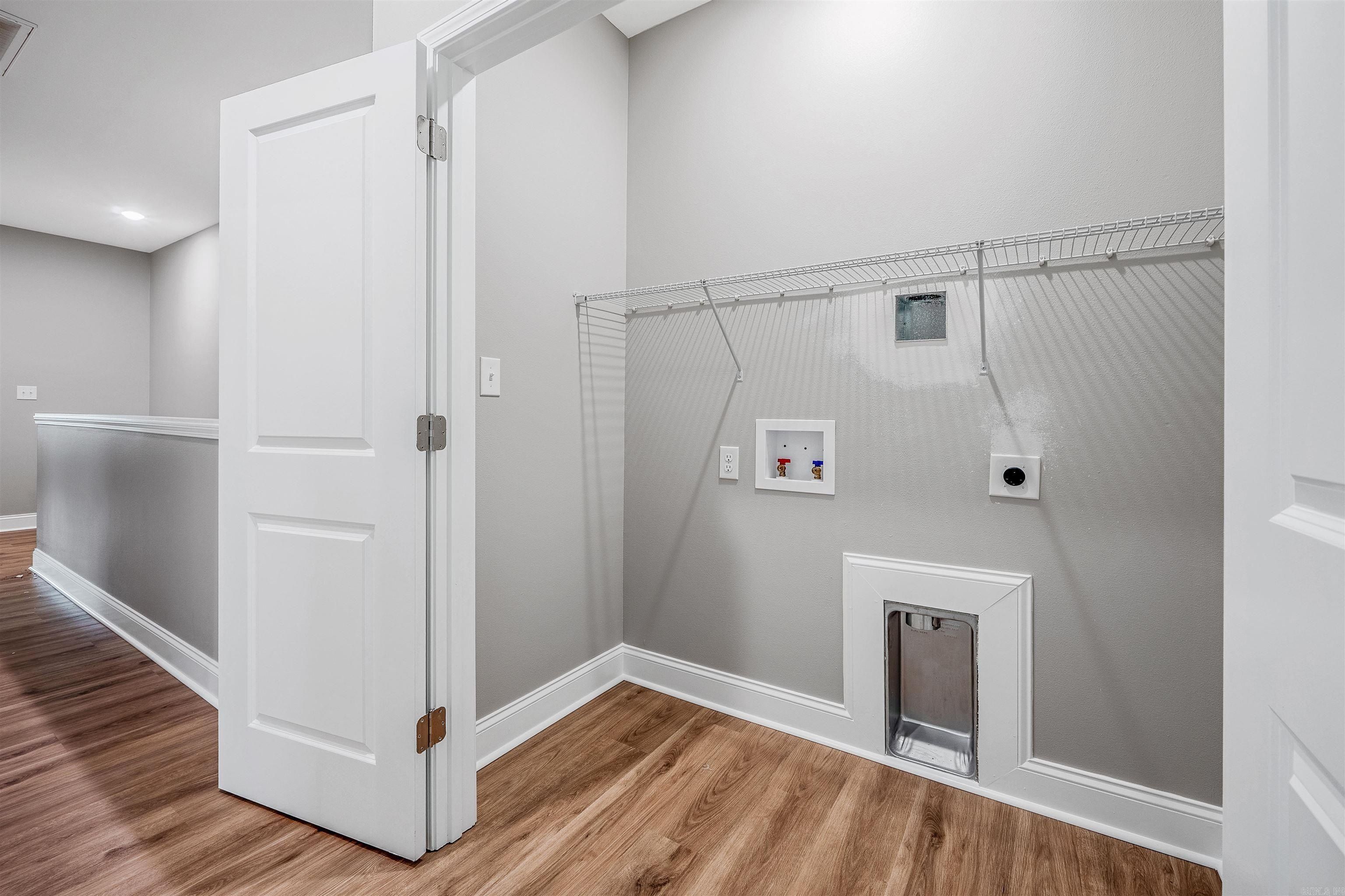 404  406 E Center Street. Jacksonville, AR 72076