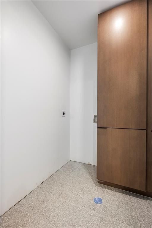 817  Se H  St. Bentonville, AR 72712