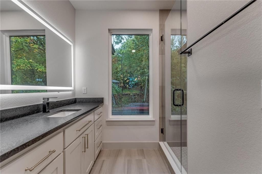 1753  N Walnut  Ave. Fayetteville, AR 72703