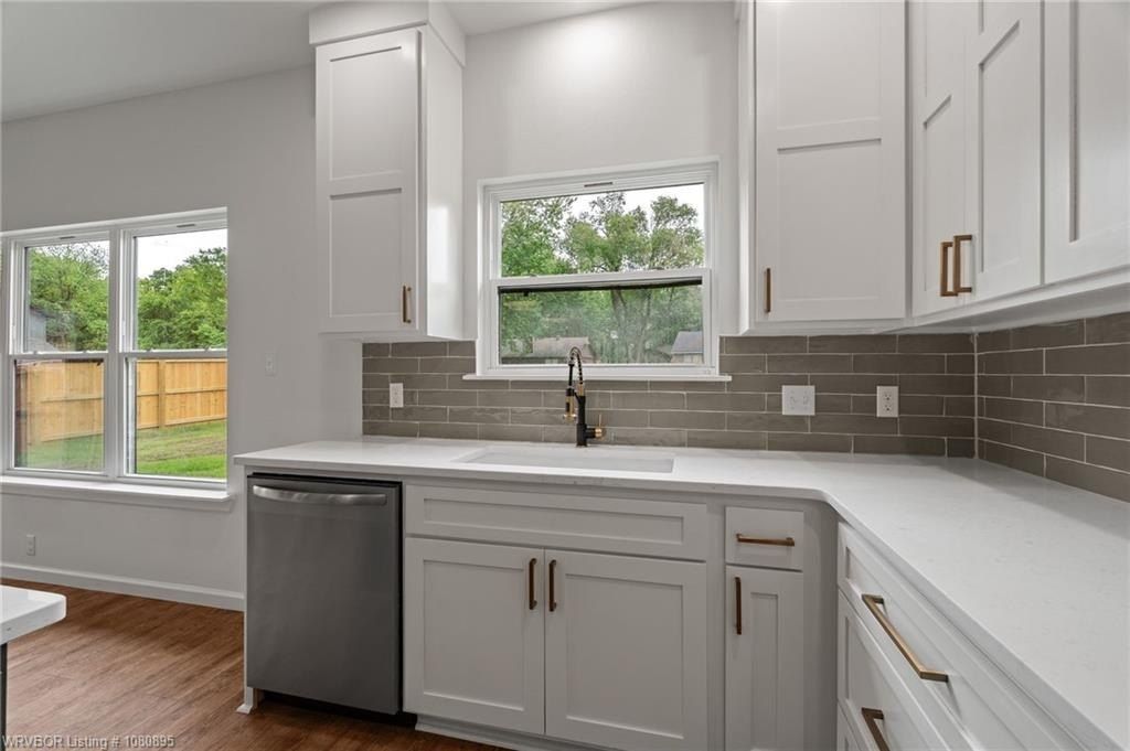 9017 Carson  Wy. Fort Smith, AR 72908