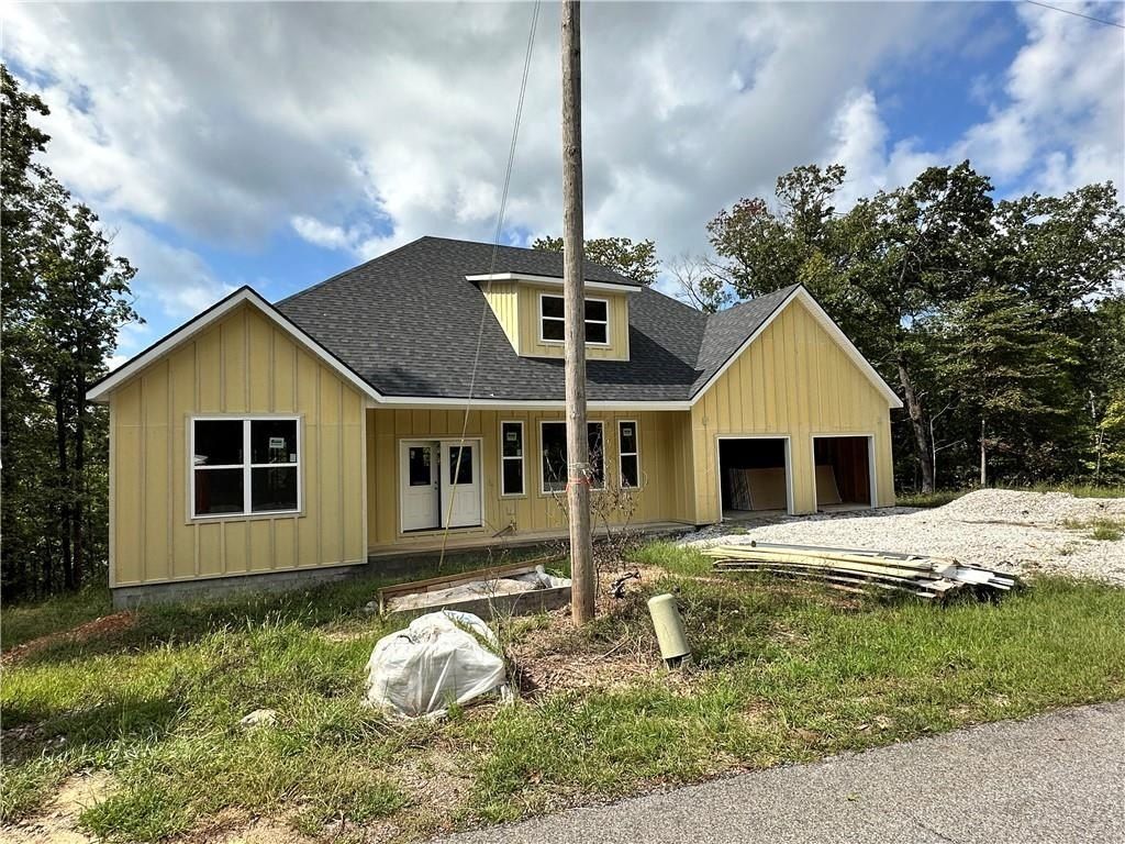 15 Skipton  Dr. Bella Vista, AR 72714