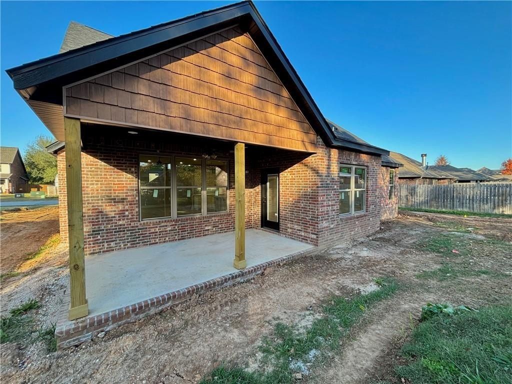 602 Oakley  St. Pea Ridge, AR 72751