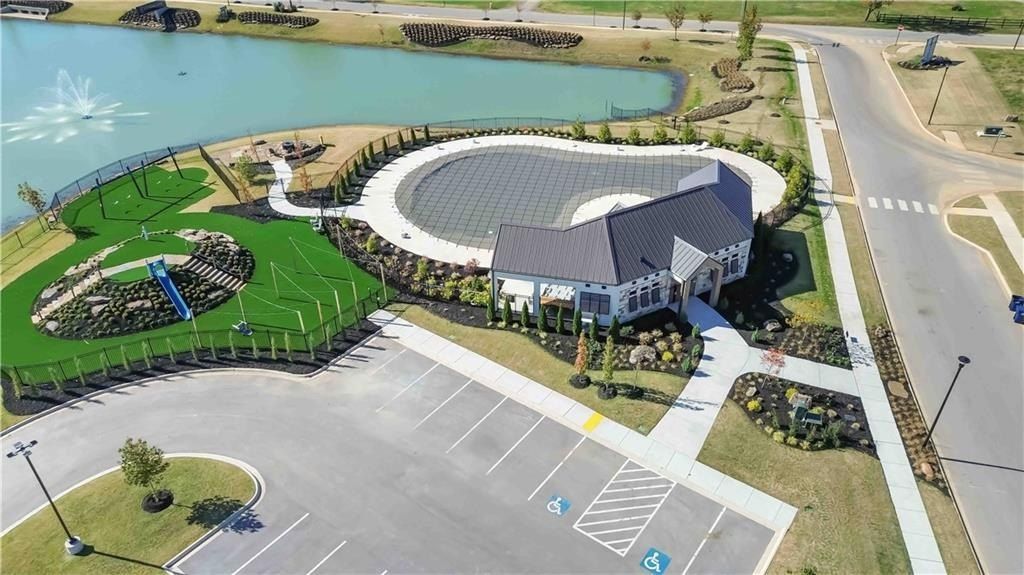 4300  S 89Th  Pl. Bentonville, AR 72713