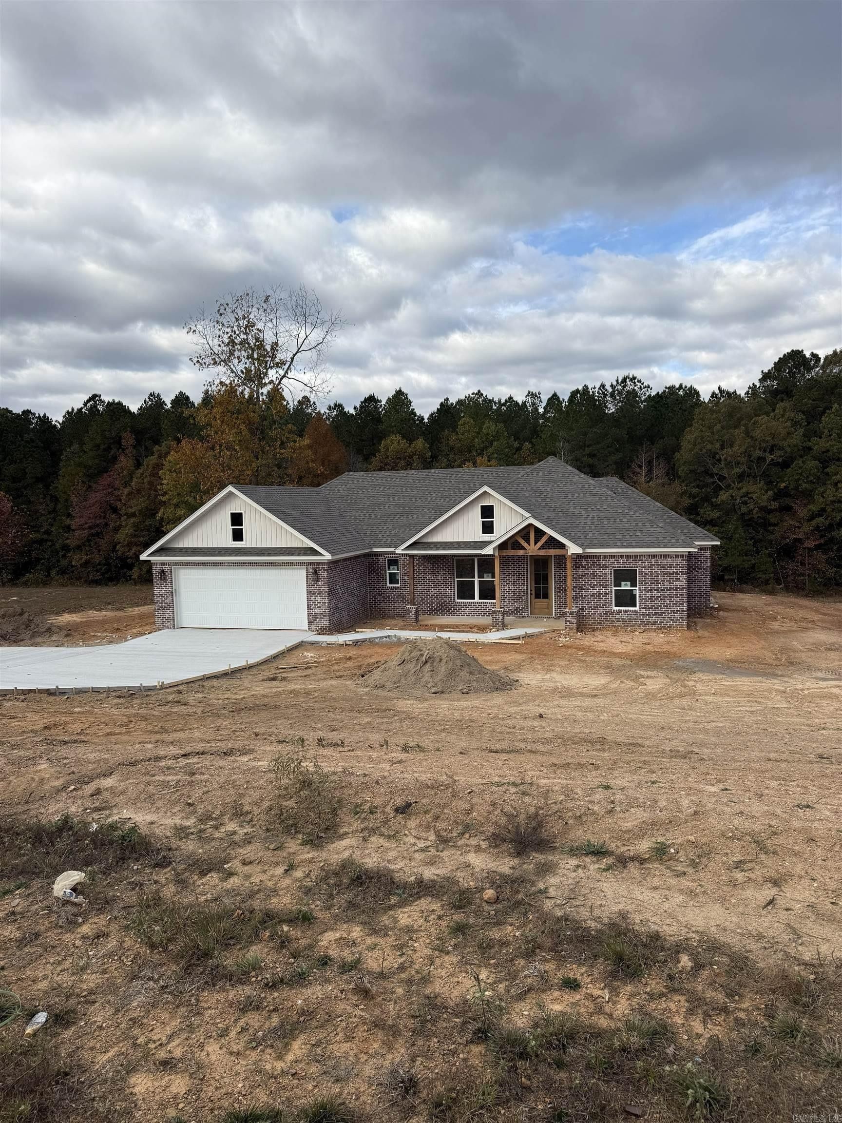 4080 Creek Top. Bauxite, AR 72011