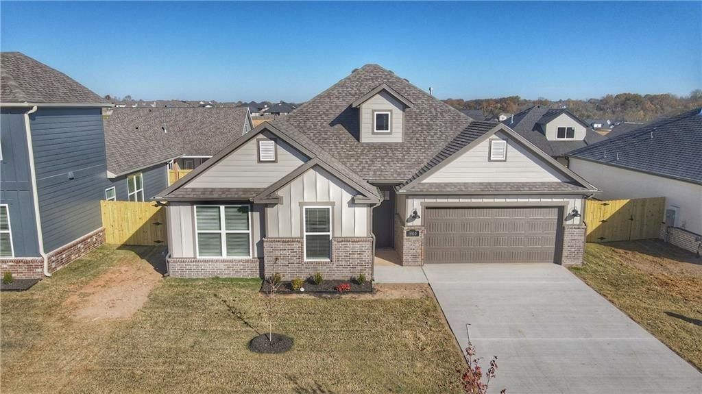 5910 Sw Chiefs Avenue. Bentonville, AR 72713