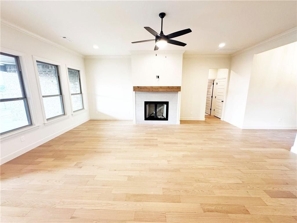 2405 Salmon  St. Pea Ridge, AR 72751