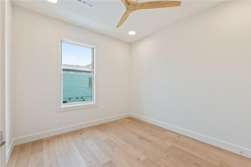 424  Se C  St. Bentonville, AR 72712