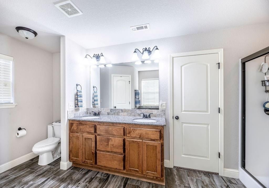 3696 Solitude  St. Springdale, AR 72764