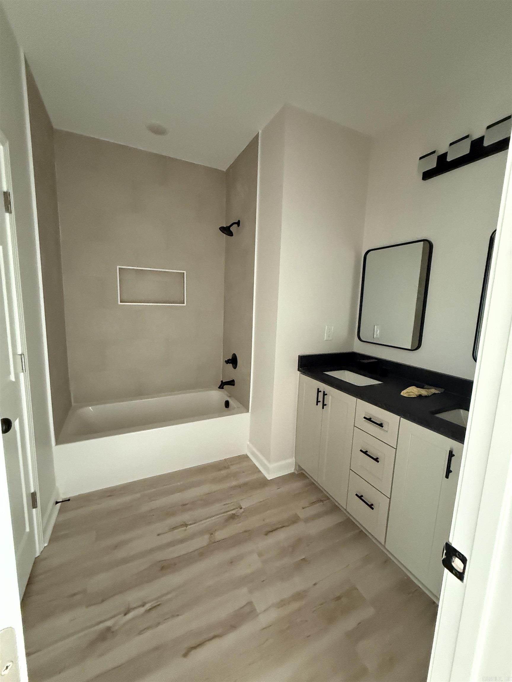 510 Madeleine. Austin, AR 72007