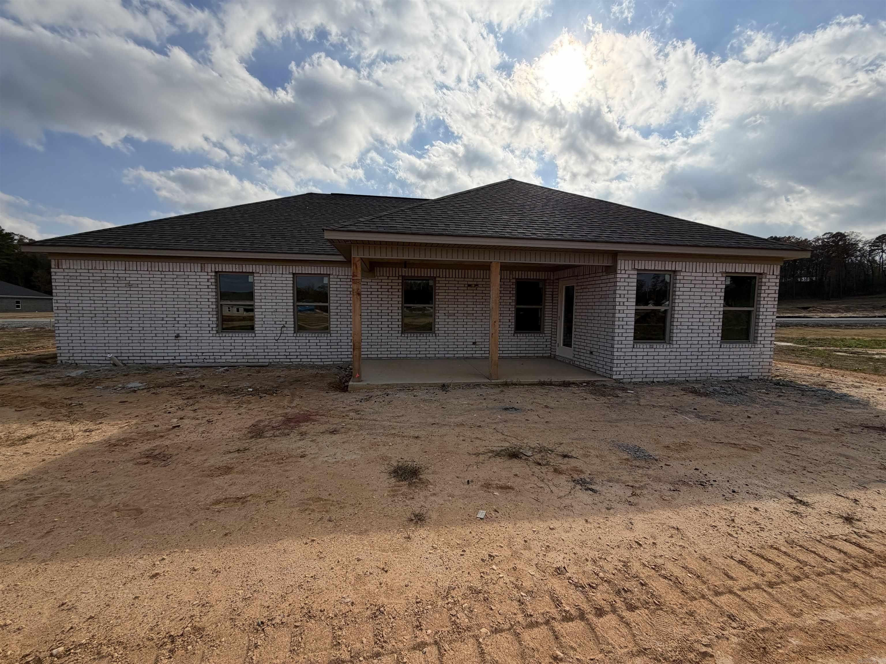 1125 Duke Drive. Bauxite, AR 72011