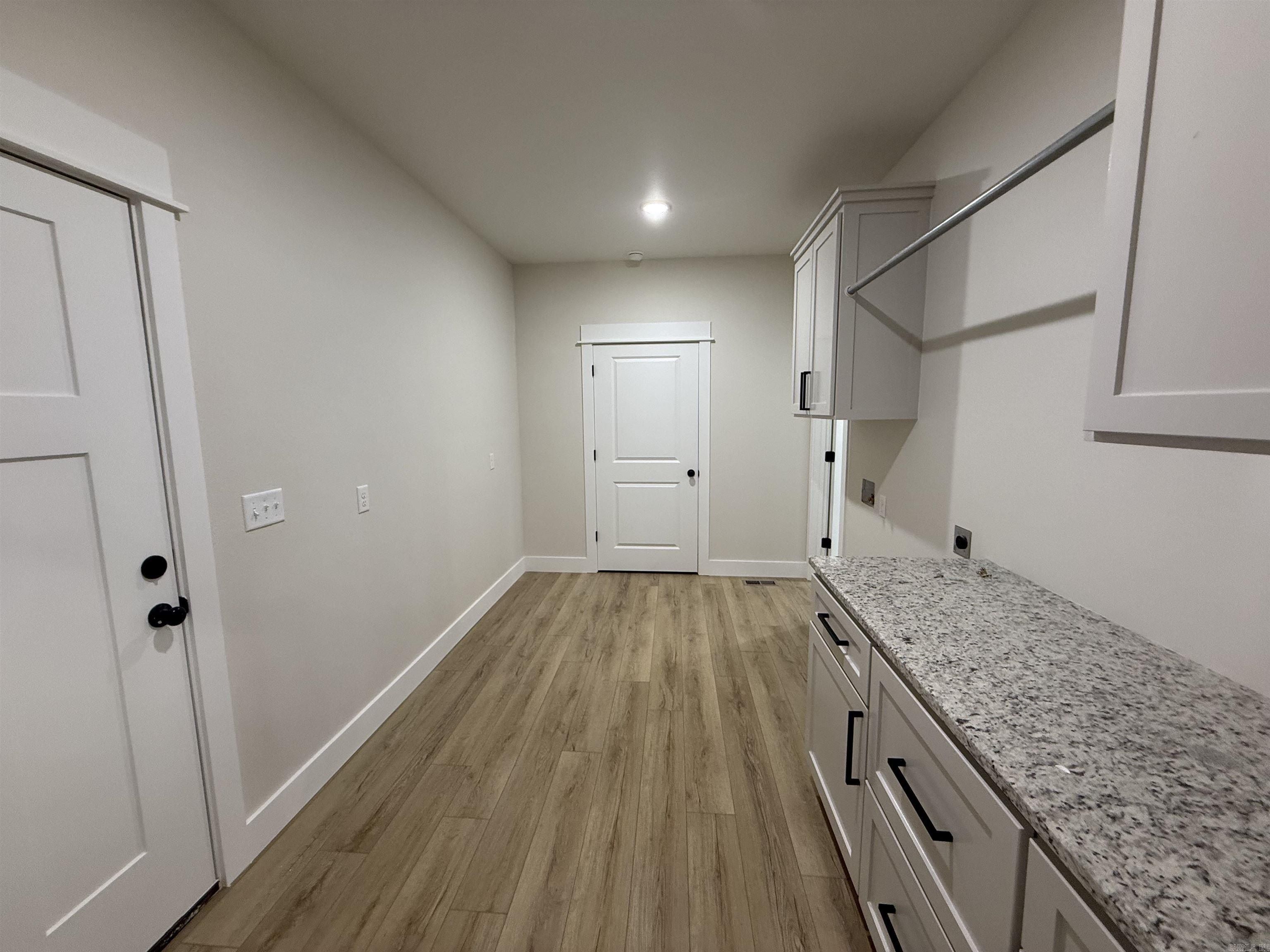 County Road. Lamar, AR 72846