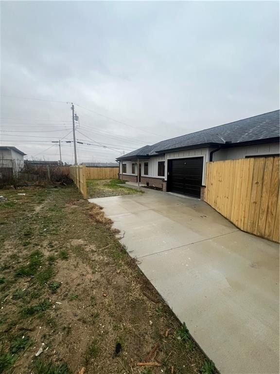 803 1  2  N 13Th  Pl. Rogers, AR 72756