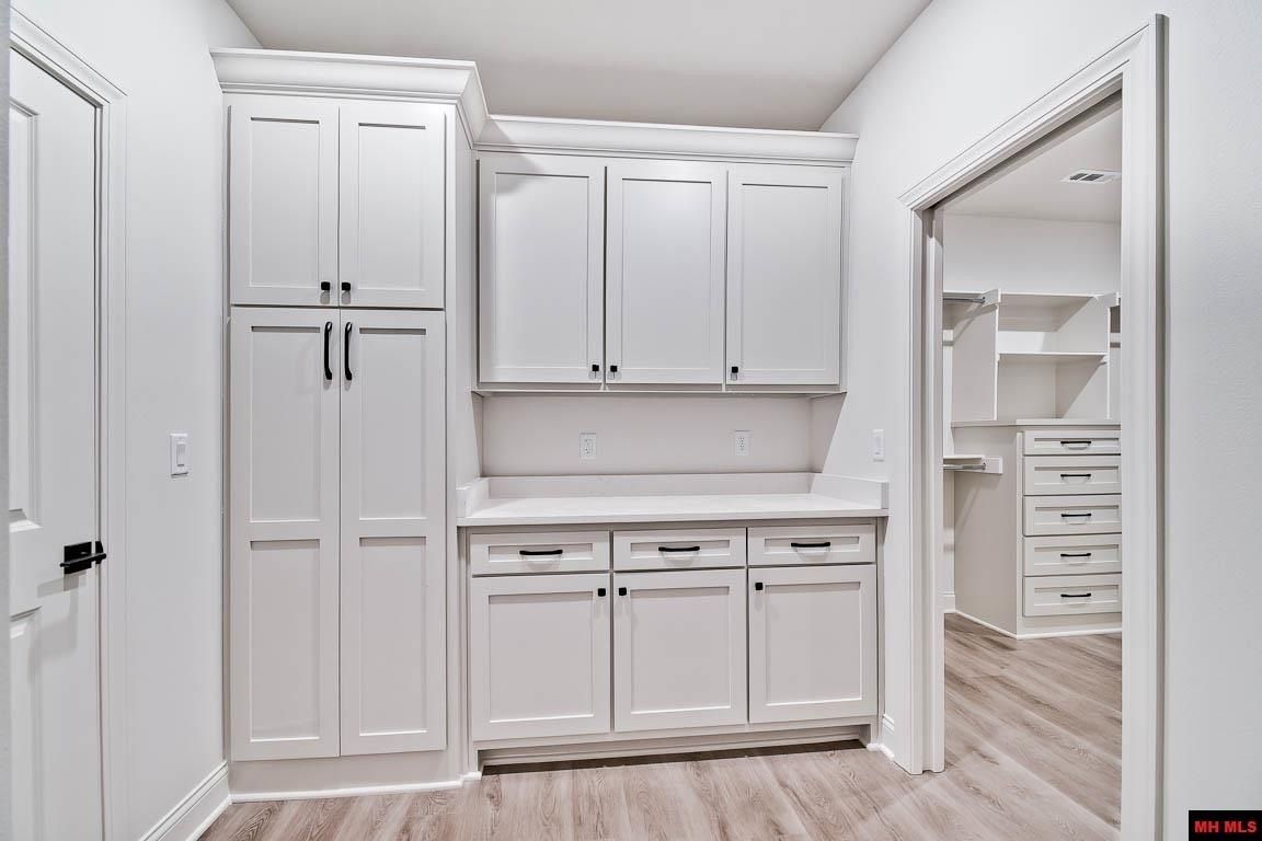 1027 Nottington Street. Mountain Home, AR 72653