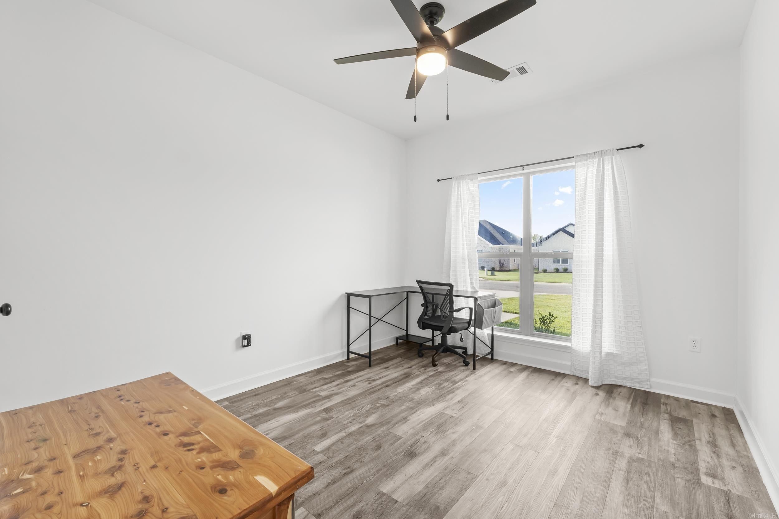 5 Morning Sun Cove. Greenbrier, AR 72058