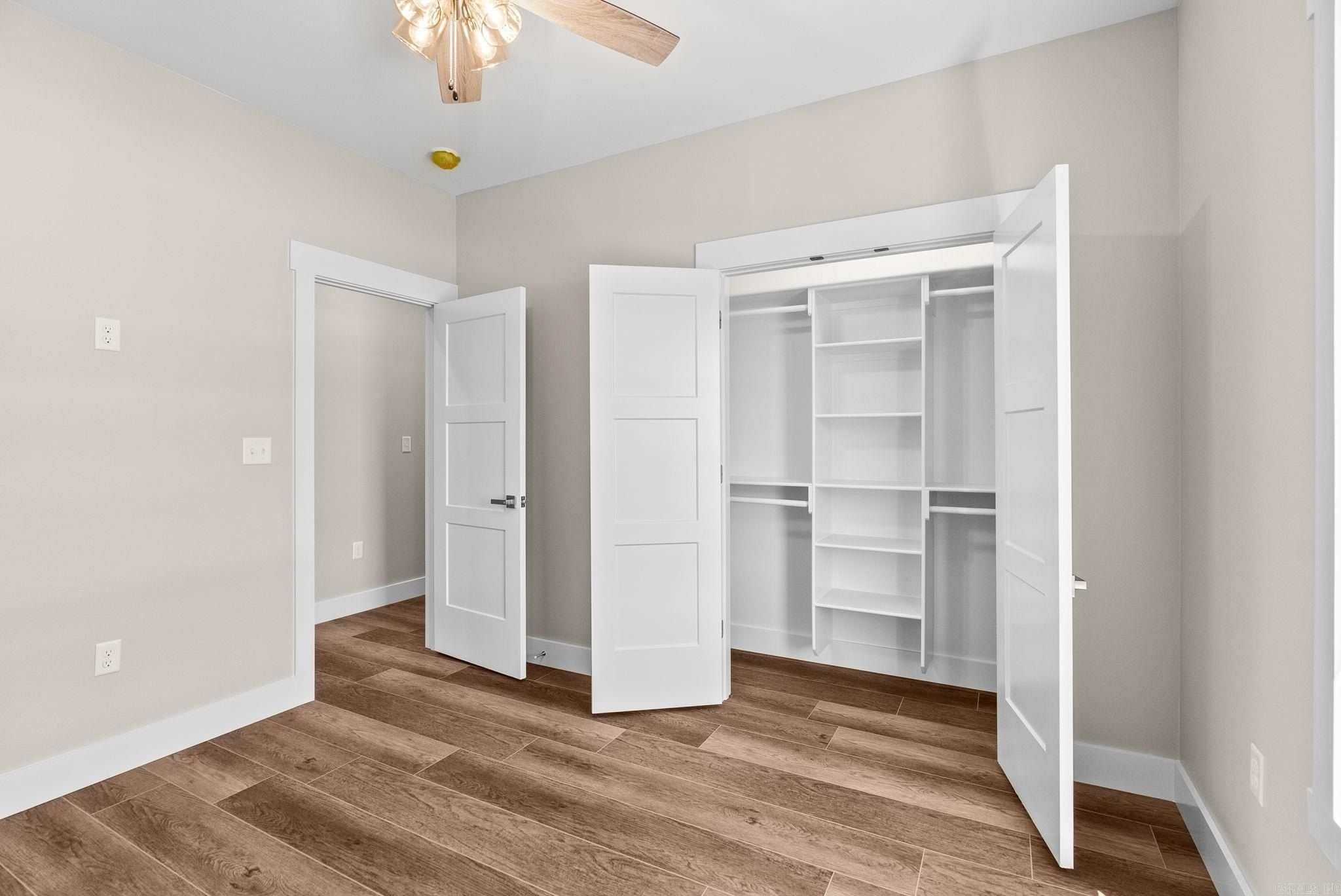 122 Republican Loop. Greenbrier, AR 72058