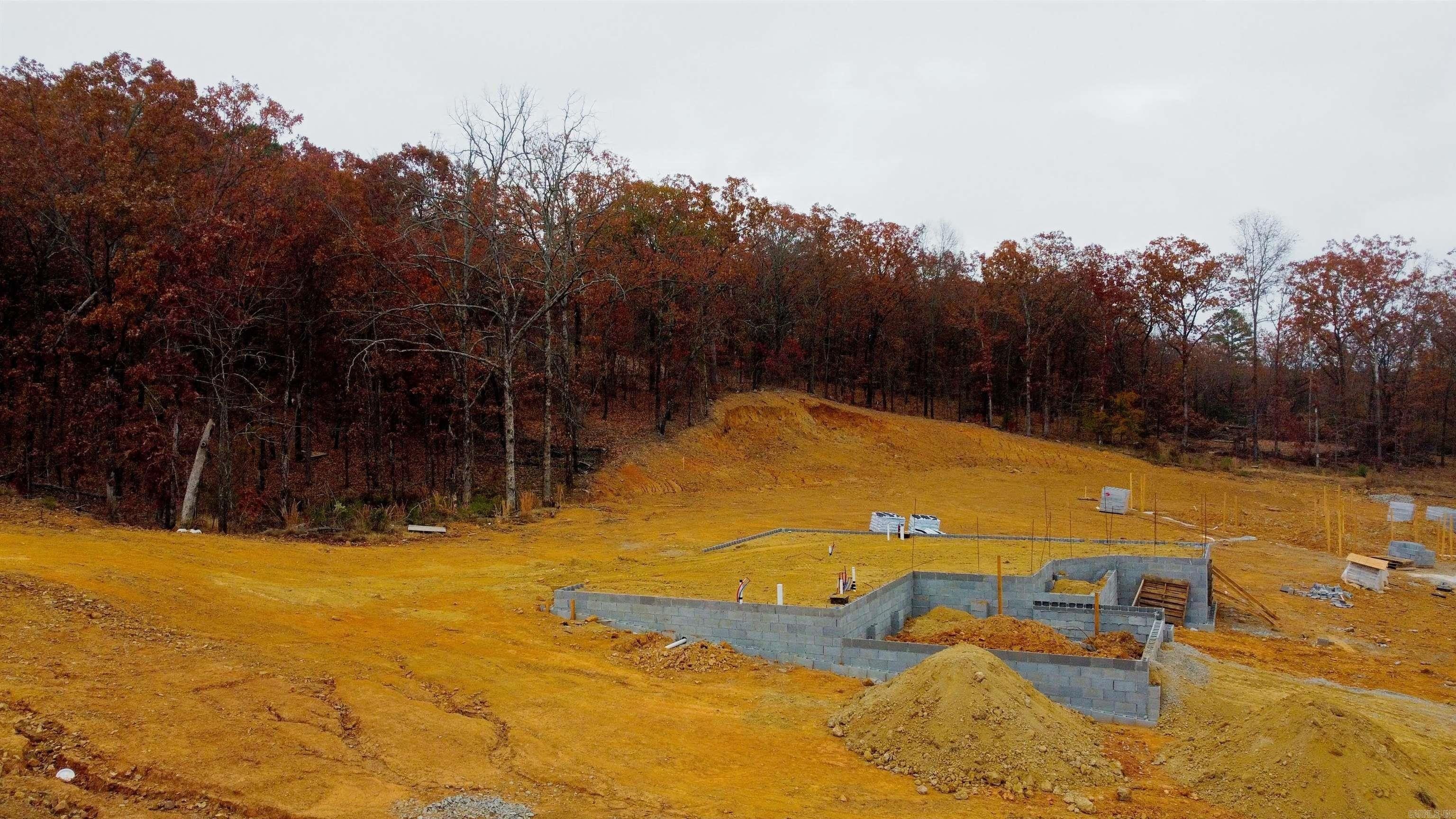 Lot 2 Coal Mountain Road. El Paso, AR 72045