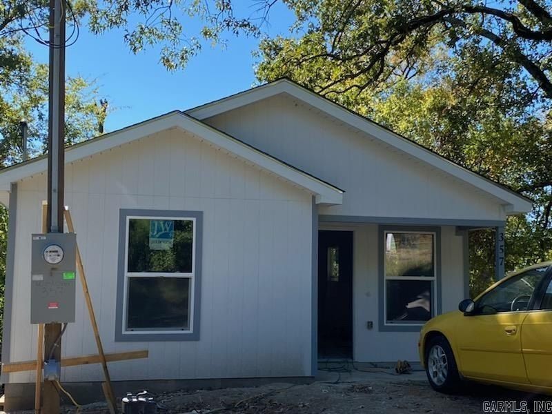 357 Westover Street. Hot Springs, AR 71913