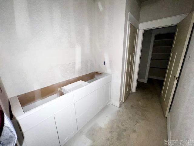 145 Timber Creek. Ward, AR 72176