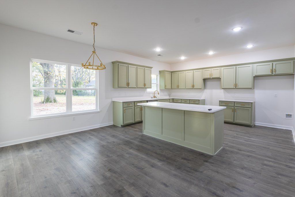 316 W Cooper Avenue. West Memphis, AR 72301