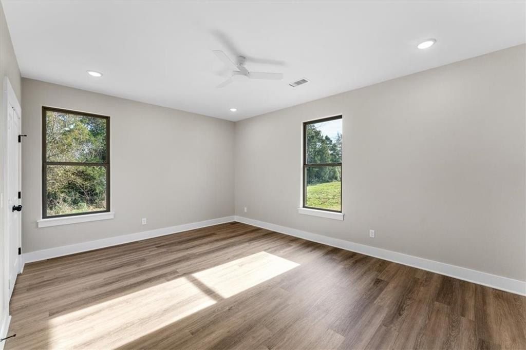 216 Oneal  Ln. Elkins, AR 72727