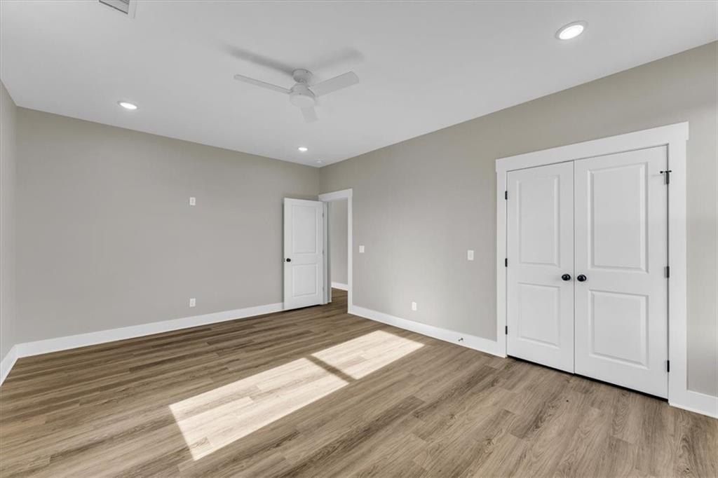 212 Oneal  Ln. Elkins, AR 72727