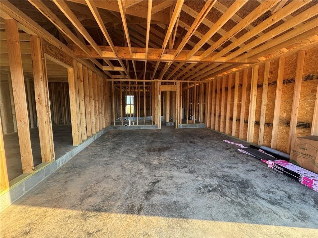 160 Stella Court. Harrison, AR 72601